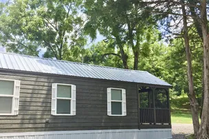Cathedral Caverns Cabins – photo 5