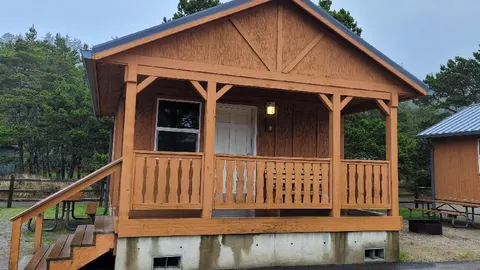 Cabin — image 1 of 6