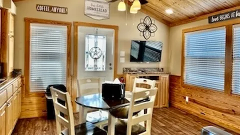 COTTAGE — image 1 of 5
