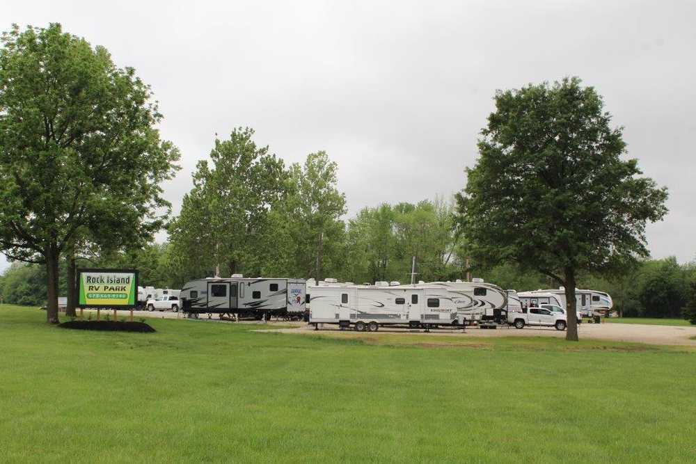 Rock Island RV Park, Versailles, Missouri - Photo 3
