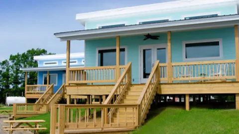 The Alabama - new cabin! — image 1 of 9