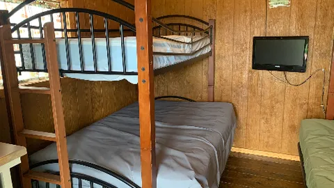 Rustic Cabin 2 — image 5 of 5