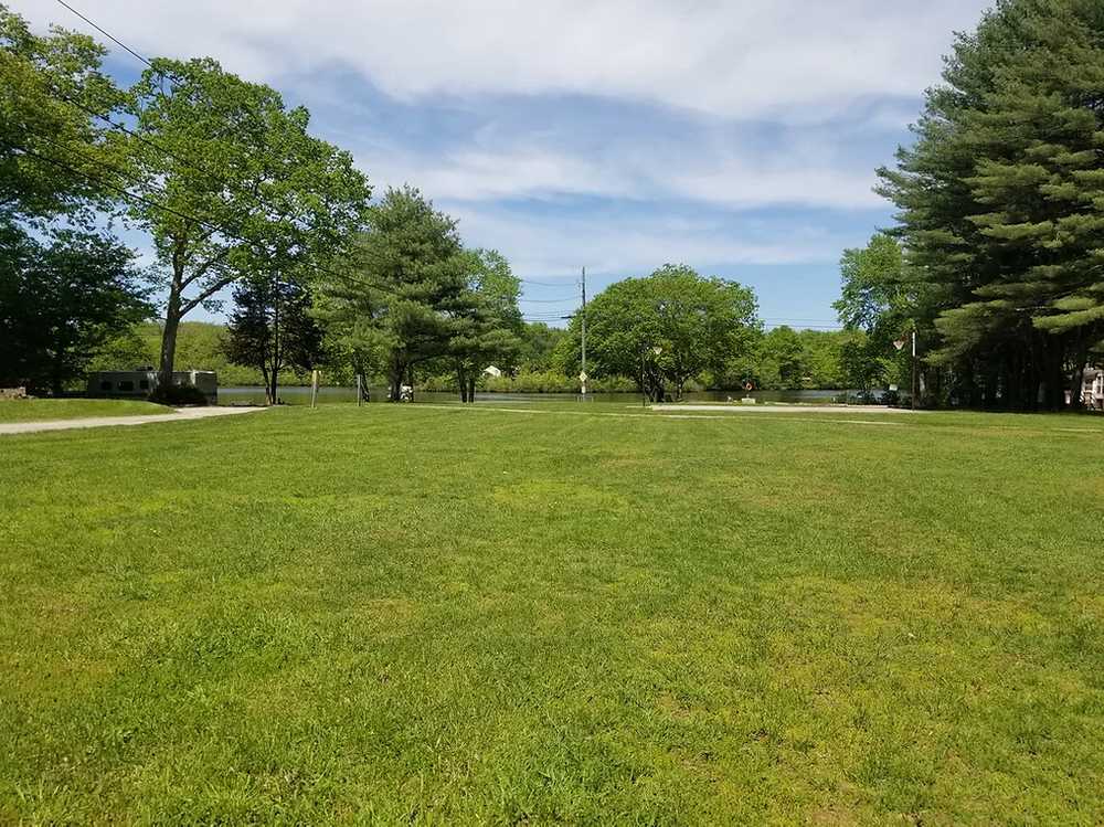 Hopeville Hideaway, Griswold, Connecticut - Photo 2
