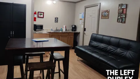 The Duplex - Left — image 4 of 4