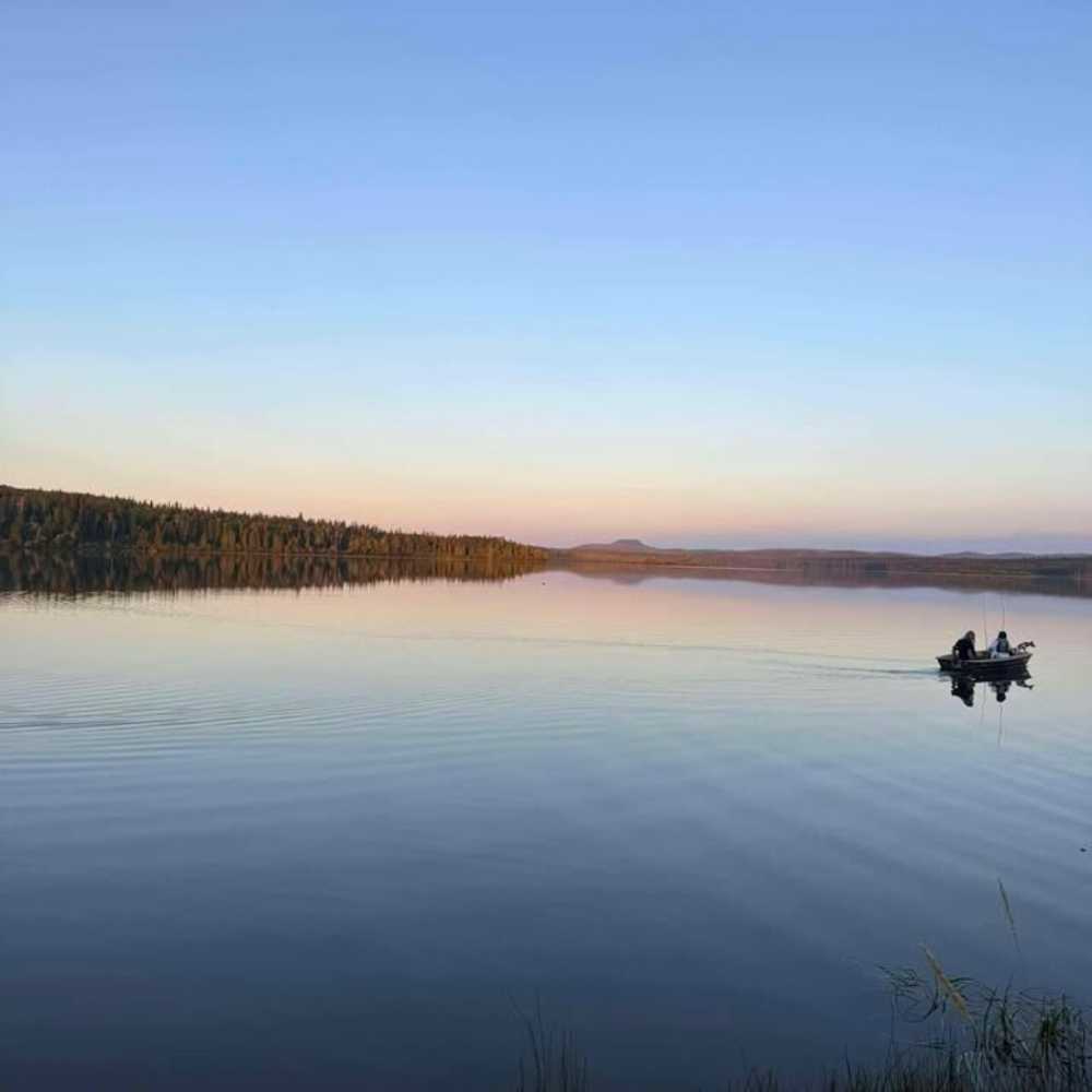 Takysie Lake Resort, Burns Lake, British Columbia - Photo 5