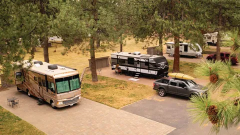 Platinum Full Hookup RV Site — image 6 of 6