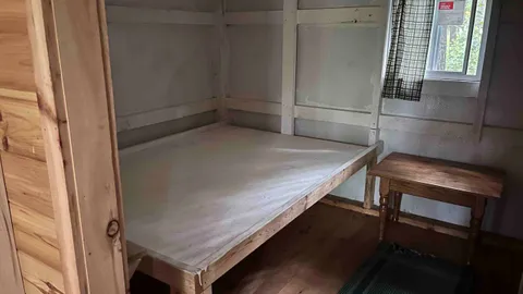 Cabin (No Water/No Electric) — image 2 of 8