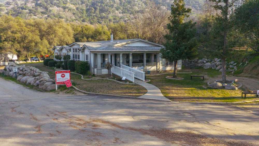 Quail Valley Recreational Village - California Hot Springs, CA - Photo 3