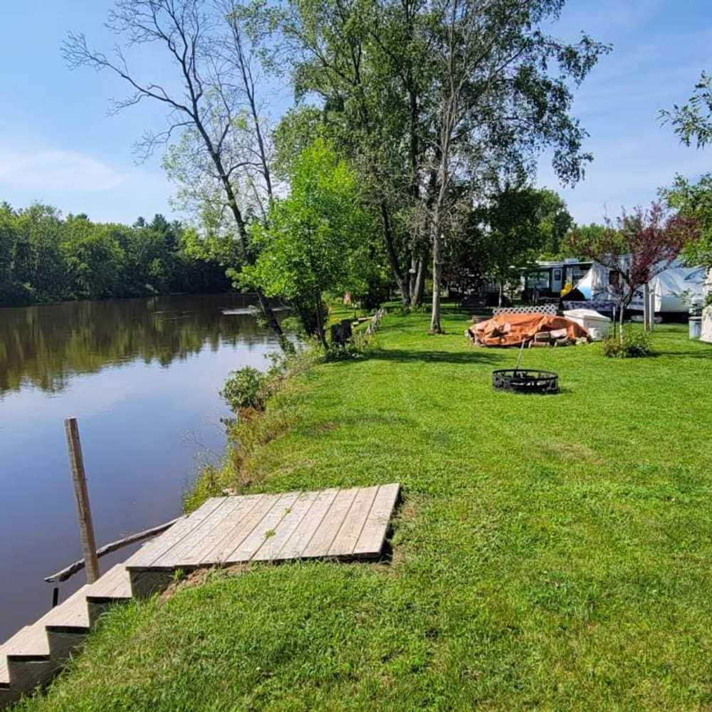 River Country Campground - Photo 3
