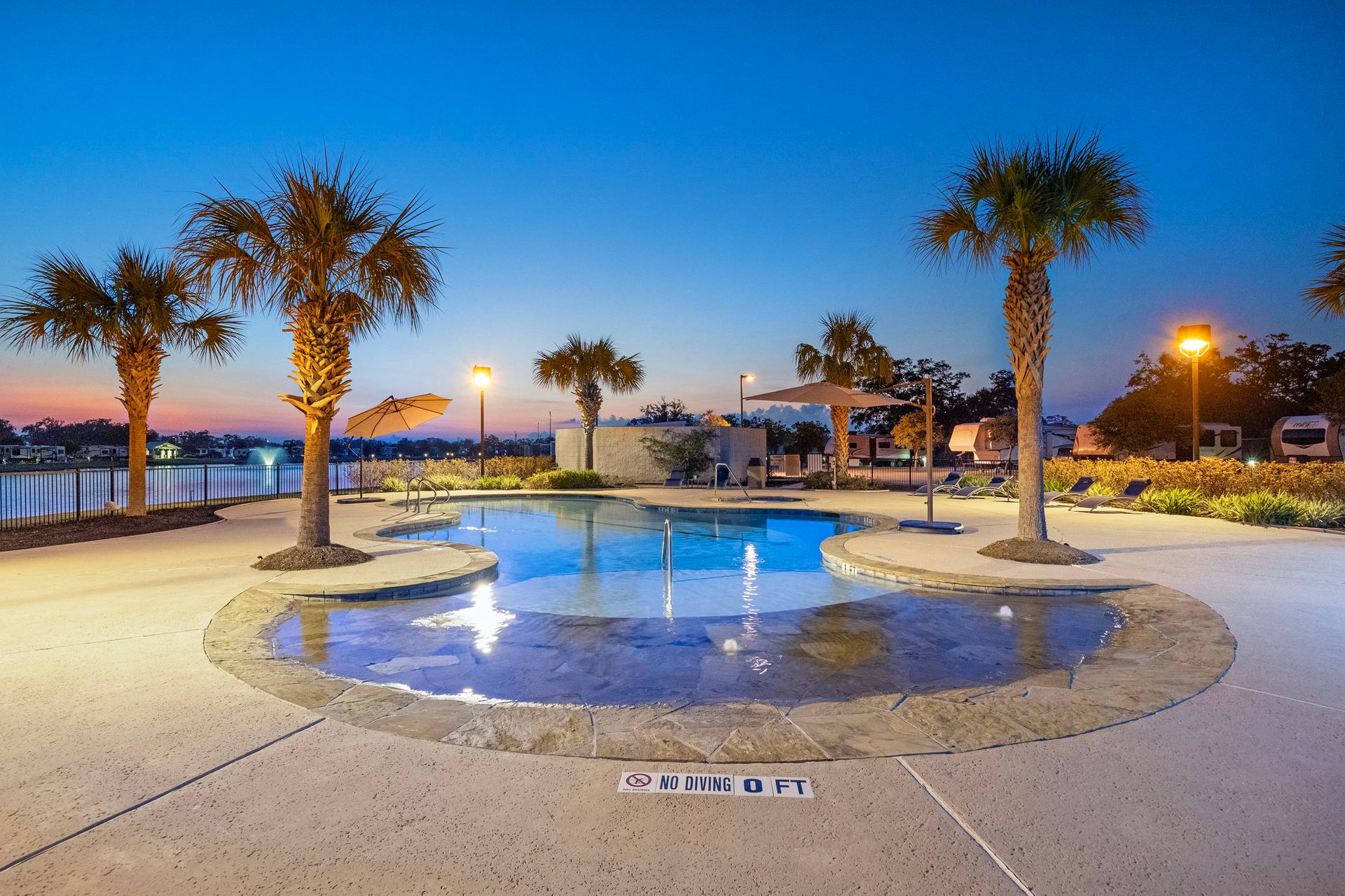 Brazoria Lakes RV Resort