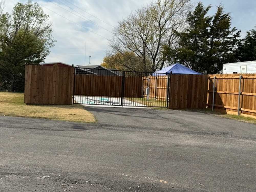 Blue Ridge RV Park, Blue Ridge, Texas - Photo 5