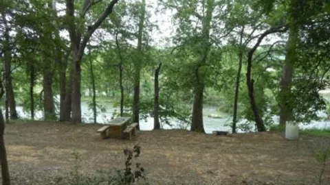 Extra Large Riverside Tent Site — image 1 of 5