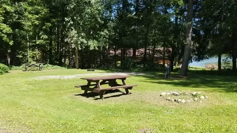 30 Amp Lake Adjacent RV Site — image 1 of 9