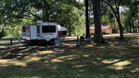 Full Hook-Up RV Site — image 1 of 1