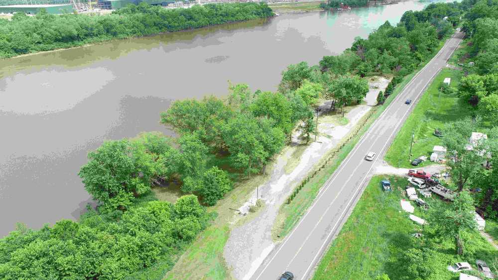 Lochside Landing, Crown City, Ohio - Photo 2