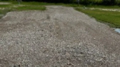 Standard Back-In 30/50 Amp Full Hookup RV Site — image 2 of 25