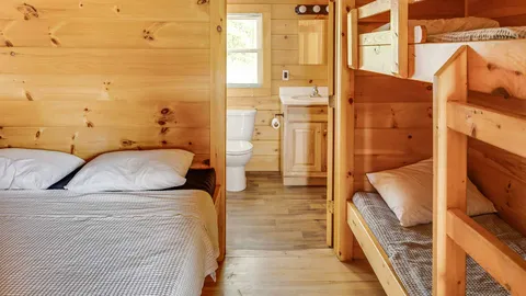 Cottage with Loft — image 2 of 6