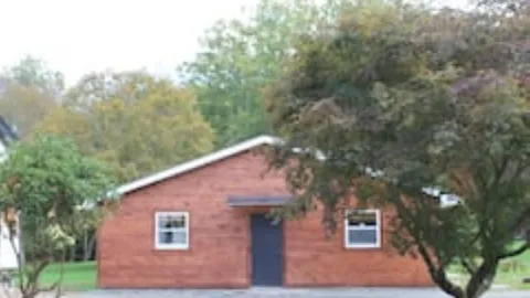 Lodge Room 8 — image 2 of 13