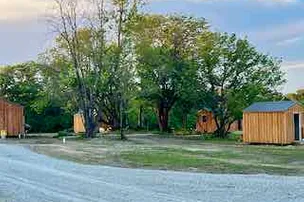Honey Grove Campground – photo 2