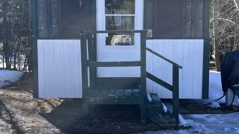 Deluxe Cabin (2 person) — image 1 of 5