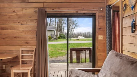 2BR Cottage — image 11 of 11