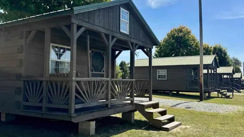 Rustic Cabin — image 1 of 3