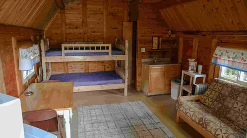 Cabin — image 3 of 3