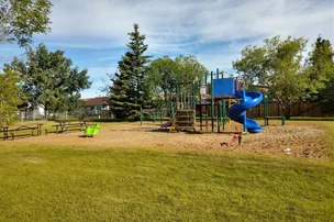 Sexsmith Heritage Park Campground – photo 5