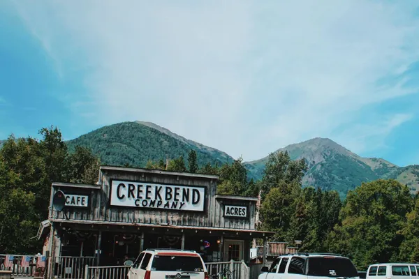 Creekbend Cafe & Acres – photo 1