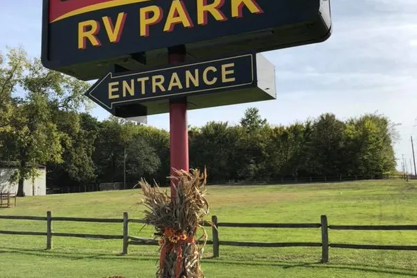Crooked Creek RV Park – photo 1