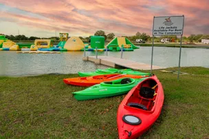 Great Escapes RV Resorts Bryan-College Station – photo 4