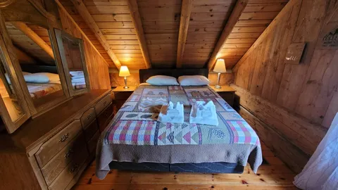 1876 Heritage Cabin — image 30 of 30