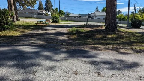 Parkview Pull Through Site — image 2 of 4
