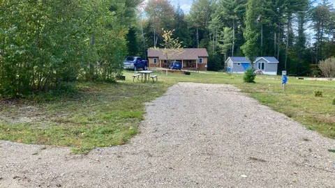 FULL HOOKUP RV SITE #10 - WATER/SEWER/30 AMP ELECTRIC — image 1 of 1