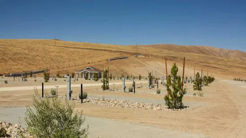 Standard Back-In Site — image 1 of 1