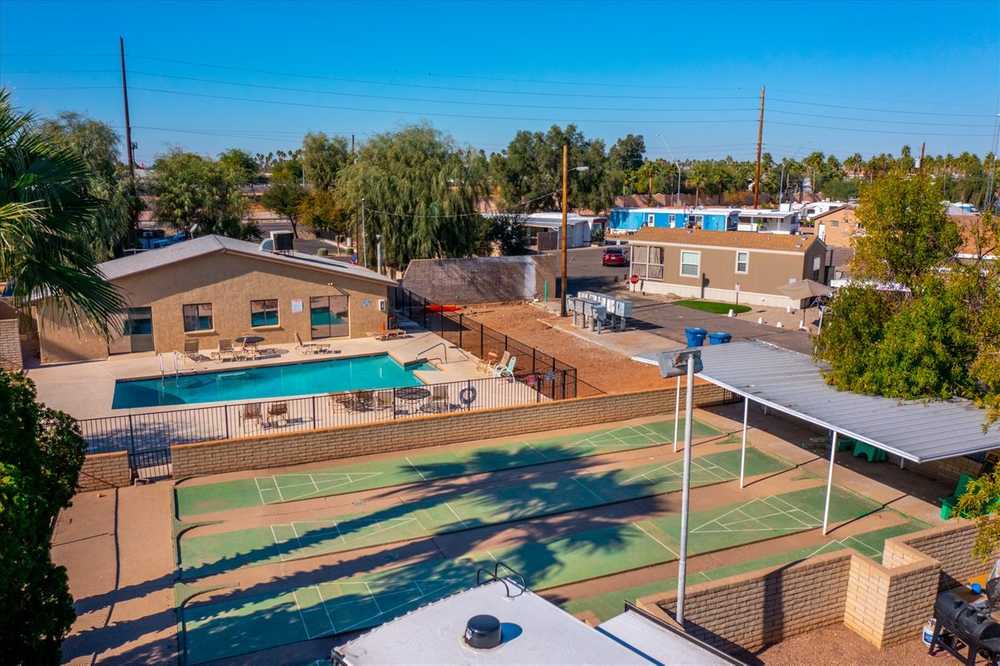 Arizona X-B Trailer Ranch: Your Gateway to Desert Adventures