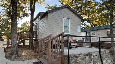 Deluxe 2 Bedroom Cabin — image 1 of 8