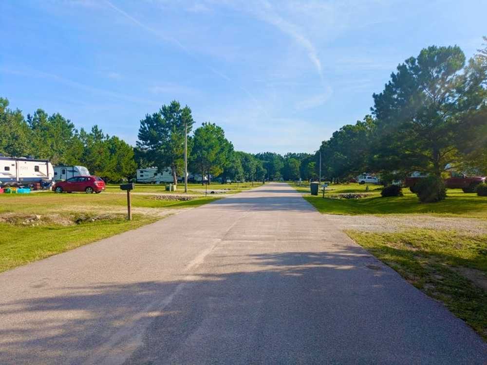 Eagle's Nest Campground, Vanceboro, North Carolina - Photo 4