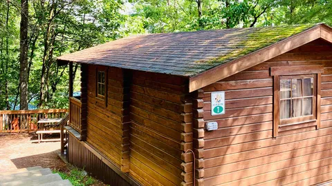 Skyline Cabin — image 2 of 11