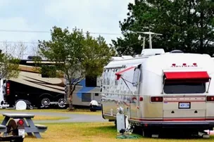 Hilltop RV Park – photo 4