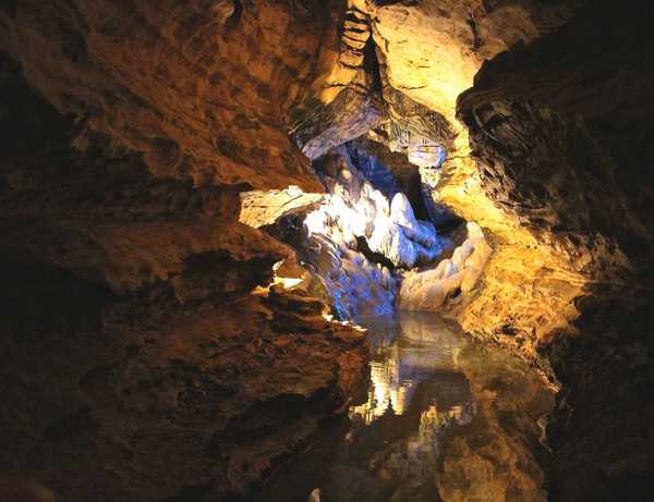 Mark Twain Cave Tour