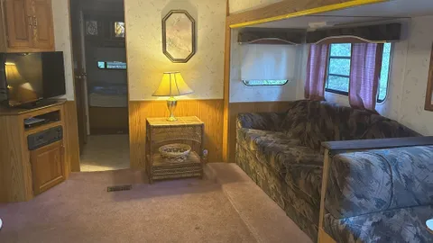 Grandma's Jayco Camper Site 32 — image 8 of 8