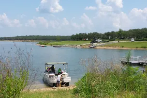 Yogi Bear's Jellystone Park at Keystone Lake – photo 3