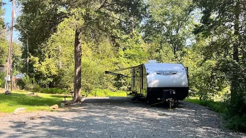 30/50 Amp Full Hookup RV Site - Long Term — image 1 of 2