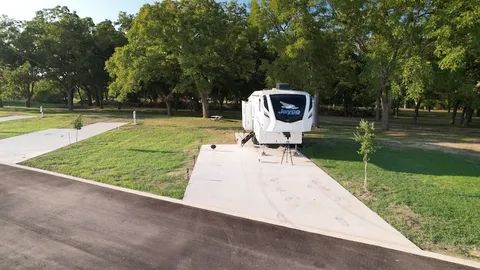 Prime Elite RV Site — image 2 of 3