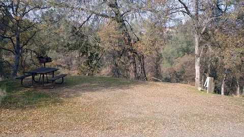 30amp Full Hookup Site — image 2 of 6