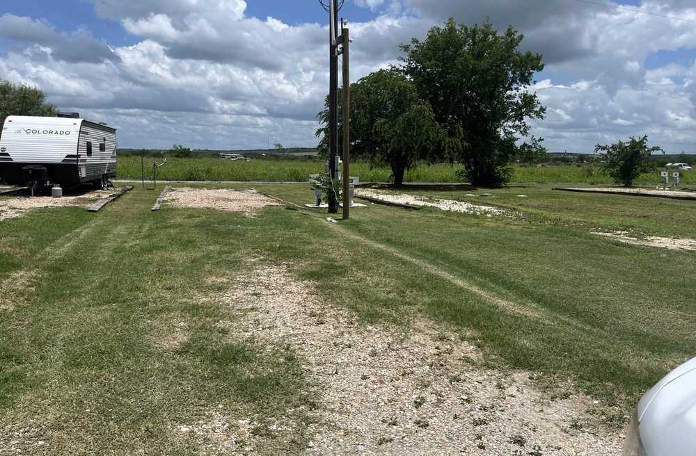 GARFIELD RV AND CAMPGROUND, Del Valle, Texas - Photo 5