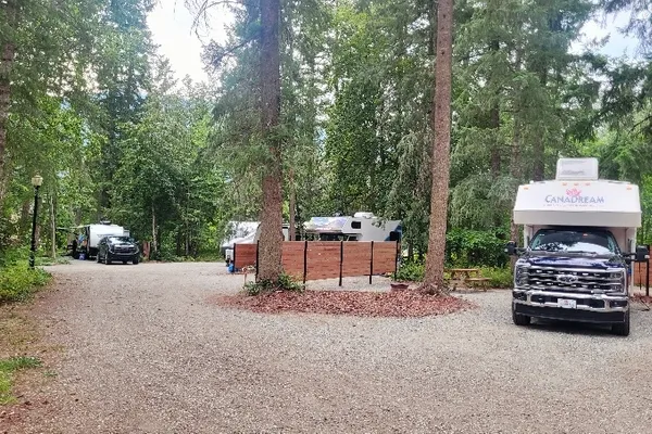 Mara Cottage Campground – photo 1