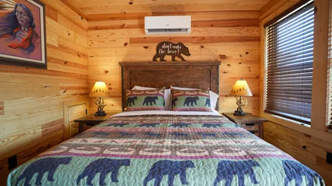 Rustic Cabin — image 11 of 11