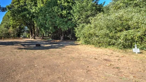 Mini Group Tent / Dry RV Site — image 5 of 5